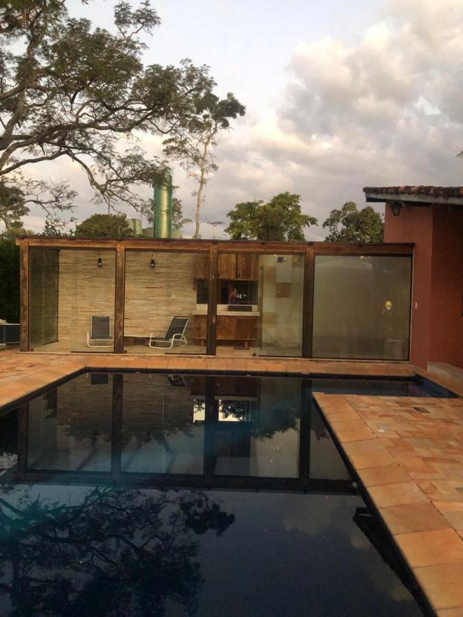 Casa Na Represa Do Broa - Condominio Vila Pinhal Итирапина Екстериор снимка