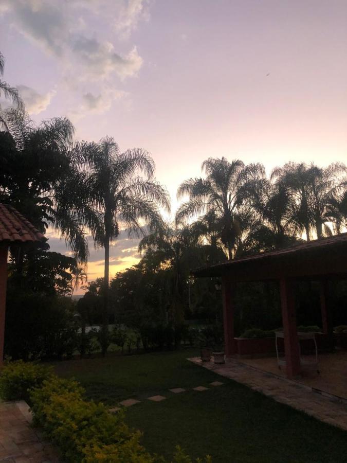 Casa Na Represa Do Broa - Condominio Vila Pinhal Итирапина Екстериор снимка