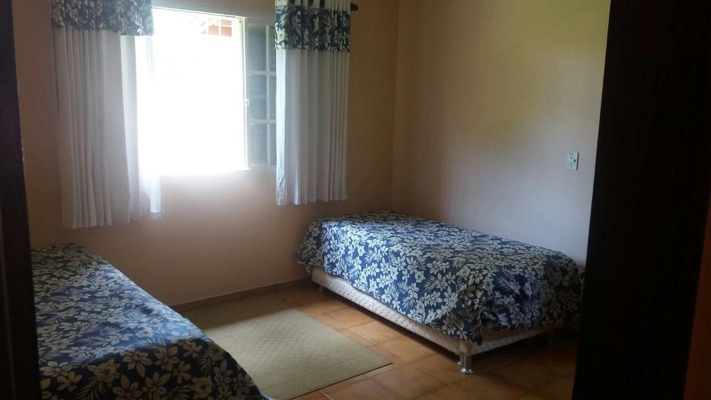 Casa Na Represa Do Broa - Condominio Vila Pinhal Итирапина Екстериор снимка